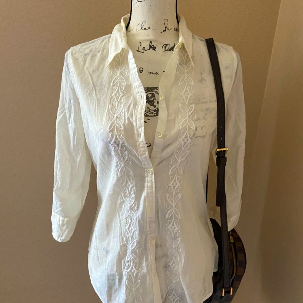 Banana Republic white top